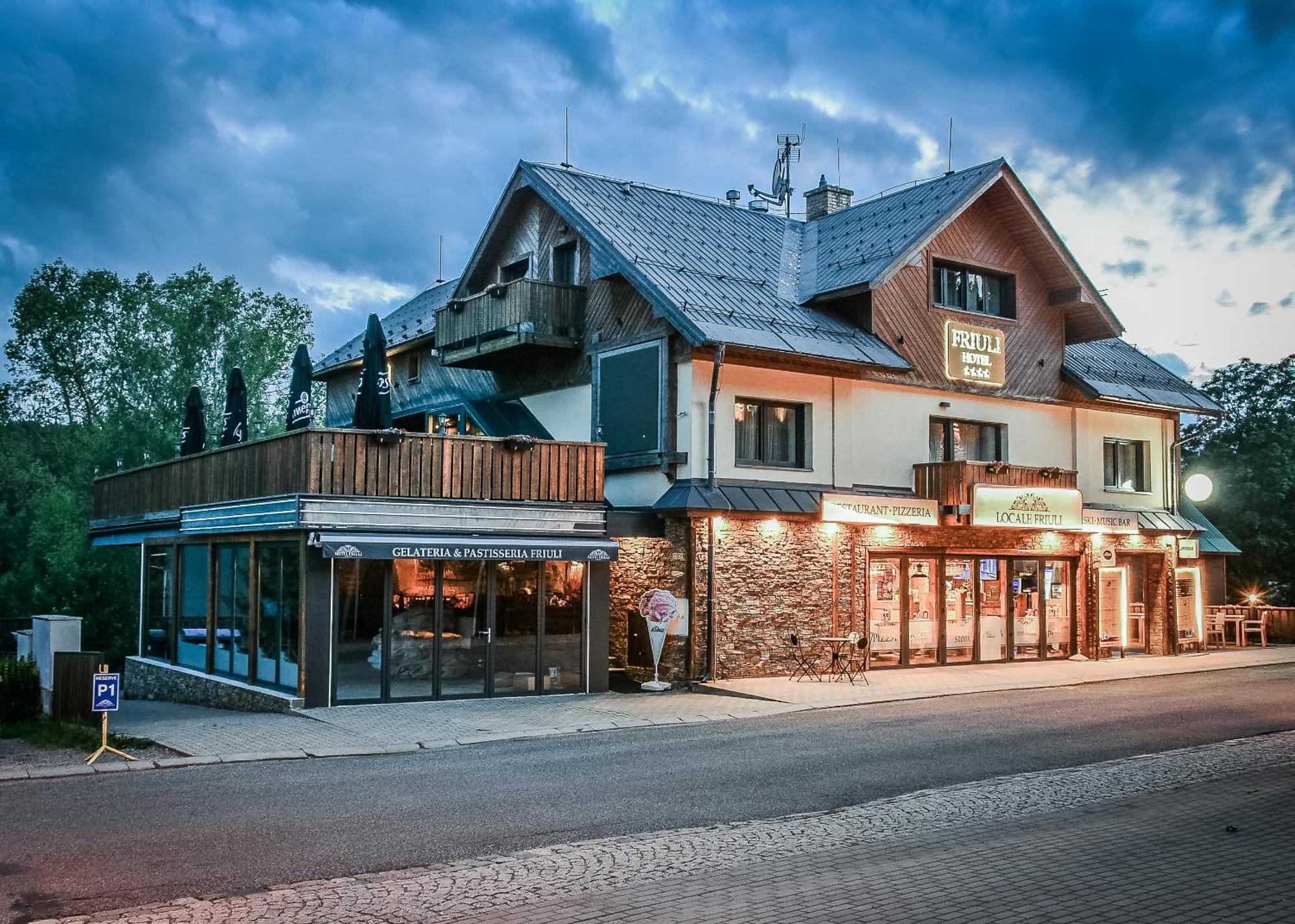 Hotel Friuli 哈拉霍夫 外观 照片